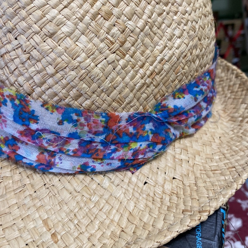 ⭐️HOST PICK⭐️ Britney Summer/ winter Fedora bundle - Picture 4 of 5